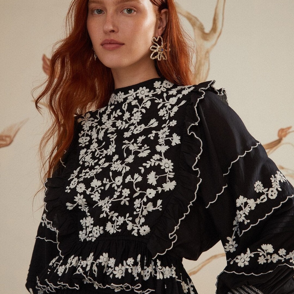 Elegant Black and White Floral Blouse